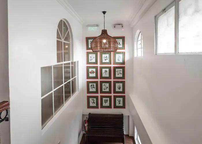 Miranamin Nest Rosal - Garden View In Unique Historic Estate With Indoor Plunge Pool, Self-service Breakfast, Guest Kitchen *