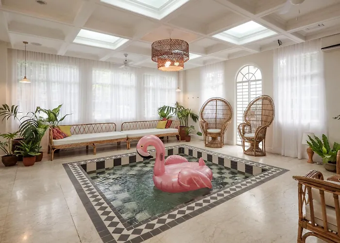 Apartment Miranamin Nest Rosal - Garden View In Unique Historic Estate With Indoor Plunge Pool, Self-service Breakfast, Guest Kitchen
